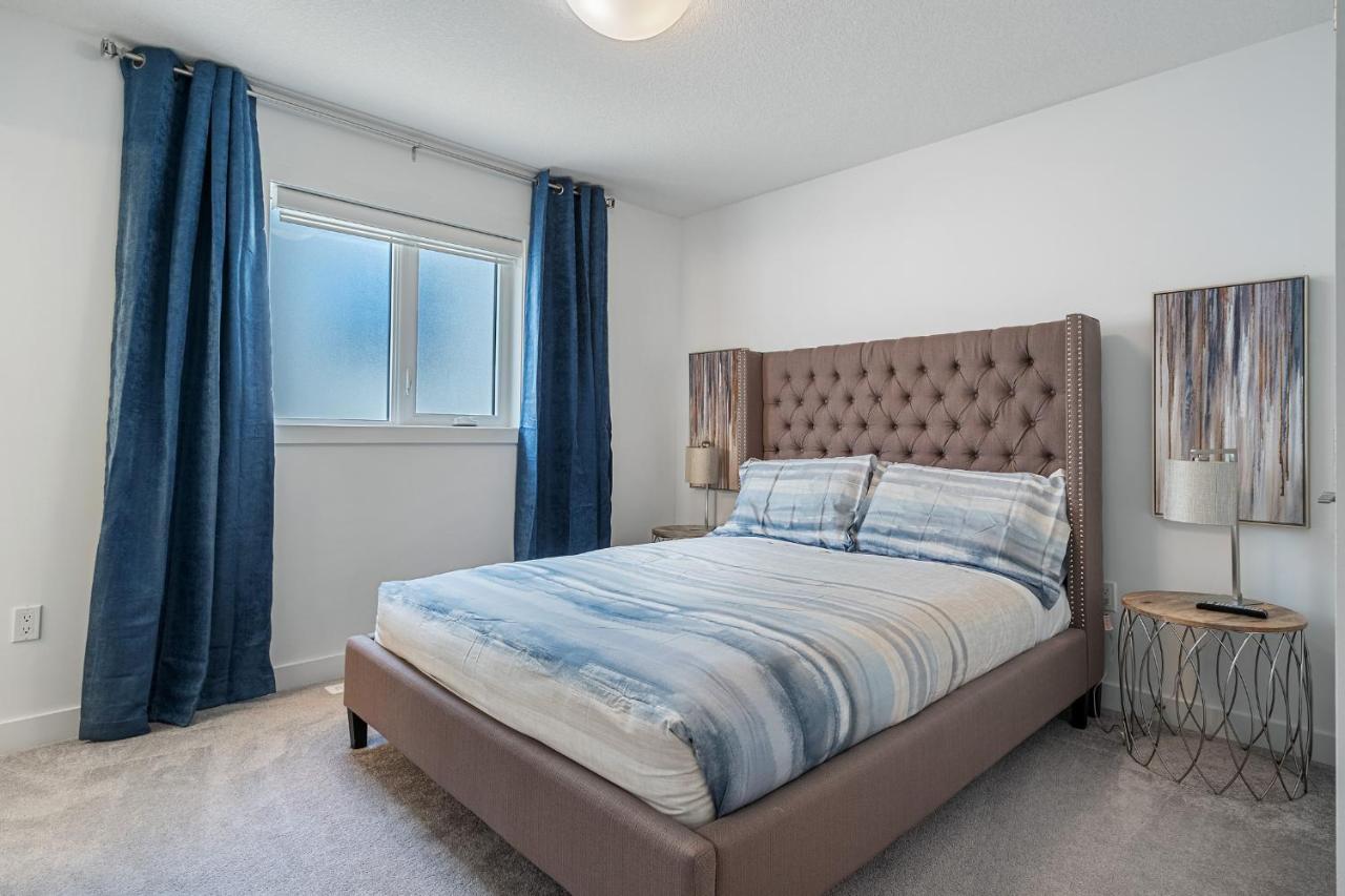 Luxury Spacious Private House Near City Centre YYC Exteriér fotografie