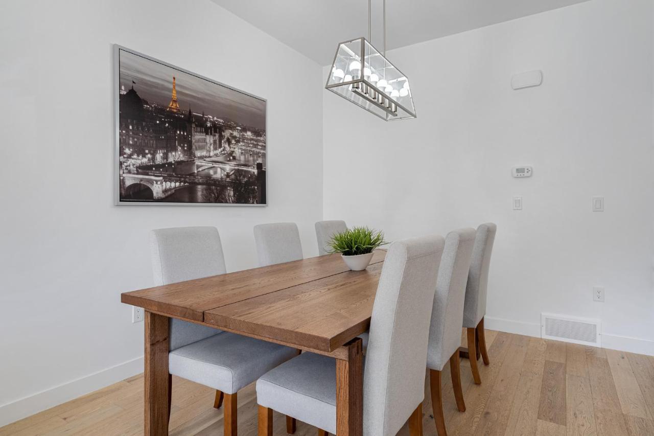 Luxury Spacious Private House Near City Centre YYC Exteriér fotografie
